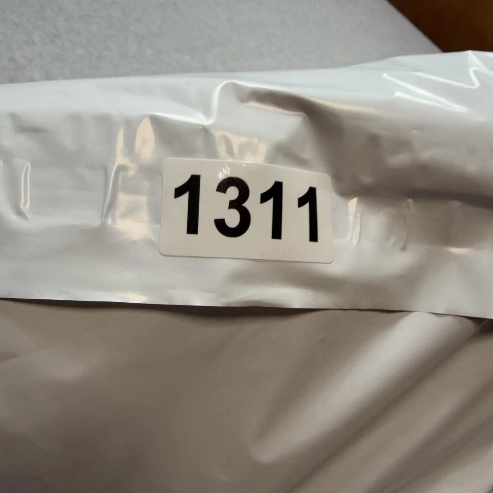Vintage Levis 560 Jeans Mens 30x34 Blue Relaxed Tapered Distressed Made USA